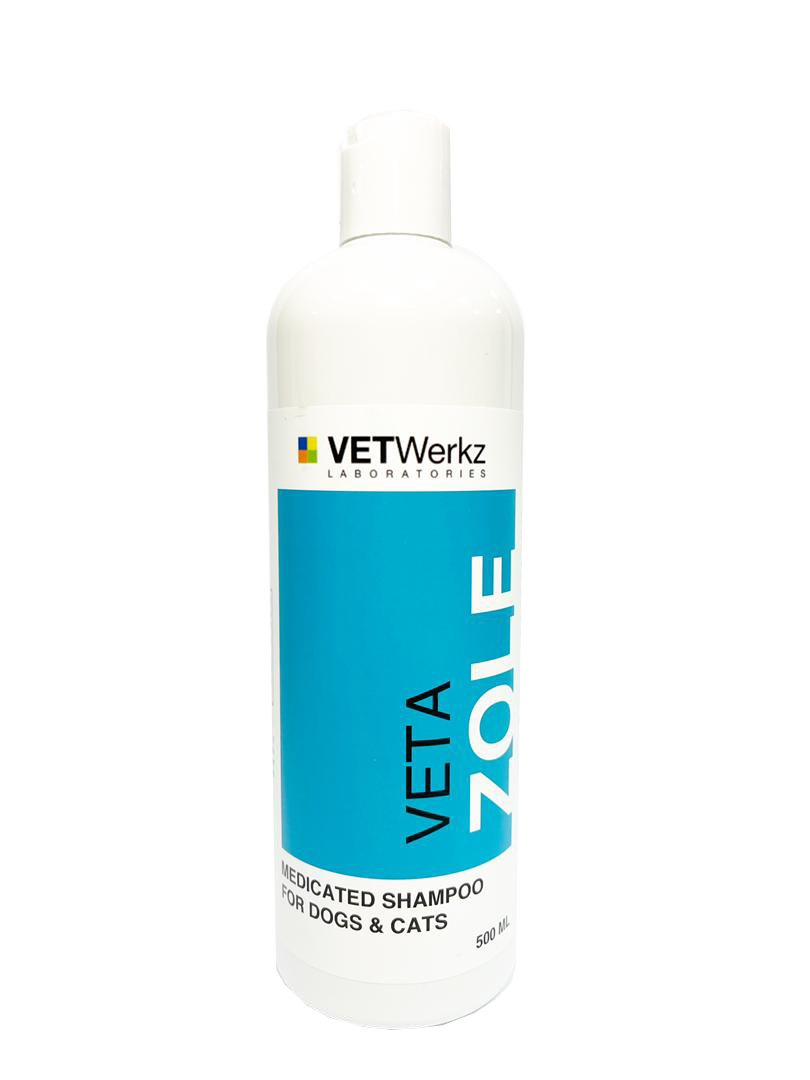 VetWerkz VetaZOLE Medicated Shampoo for Dogs and Cats